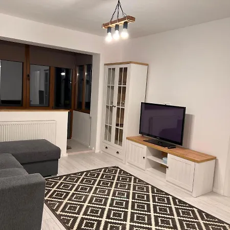 2 Apartamento Braşov